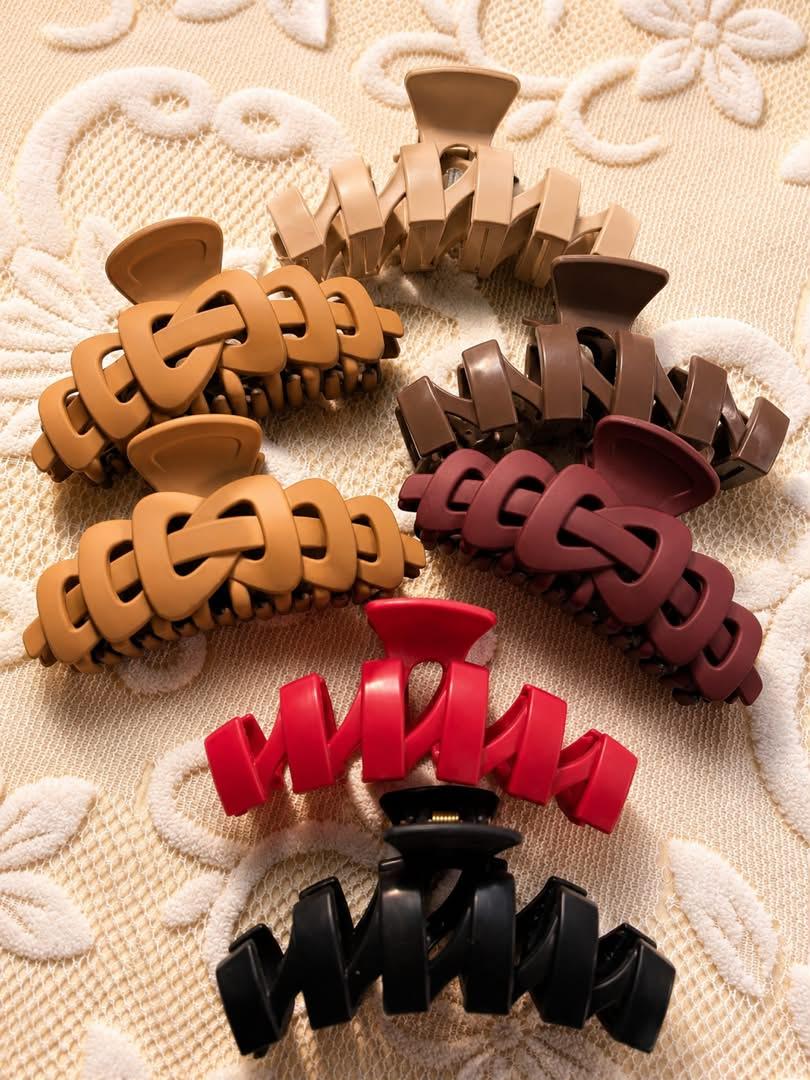 ✨ Elegant Hair Clips