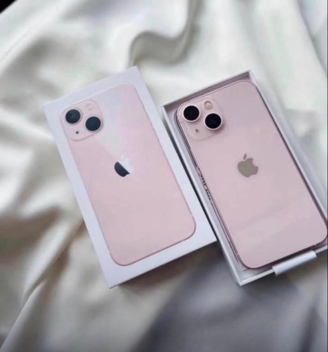 iPhone 13