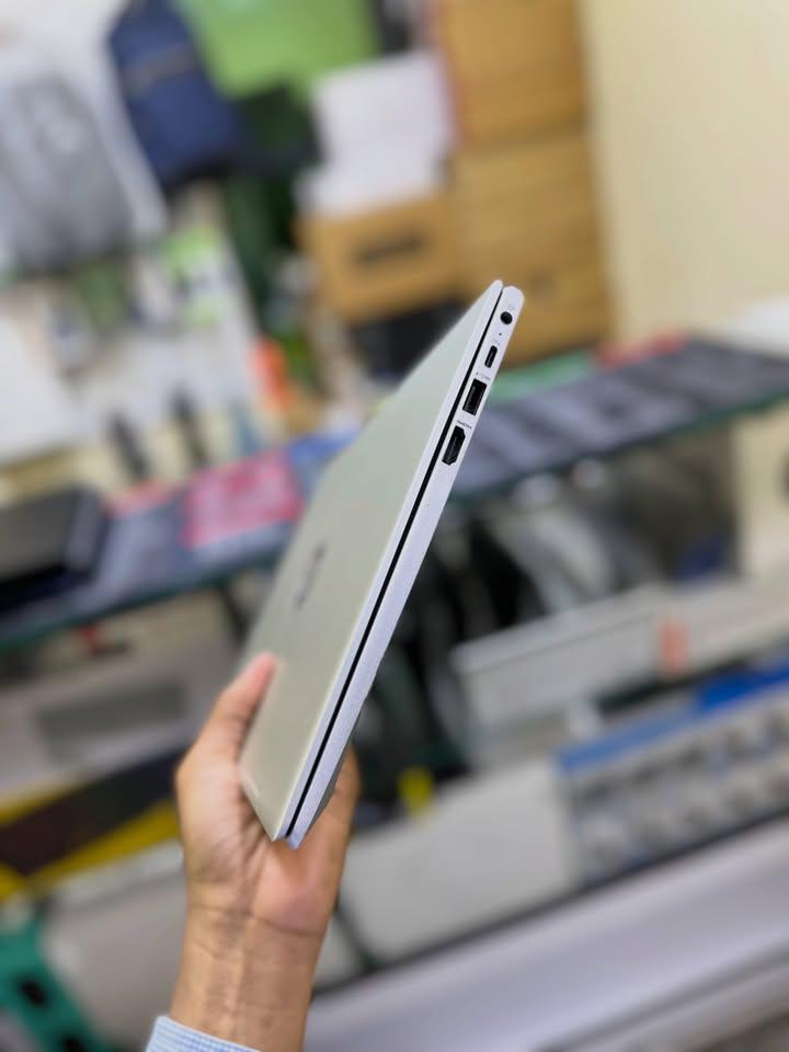 HP Elitebook 840 G8