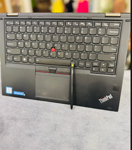LENOVO Thinkpad Yoga x260