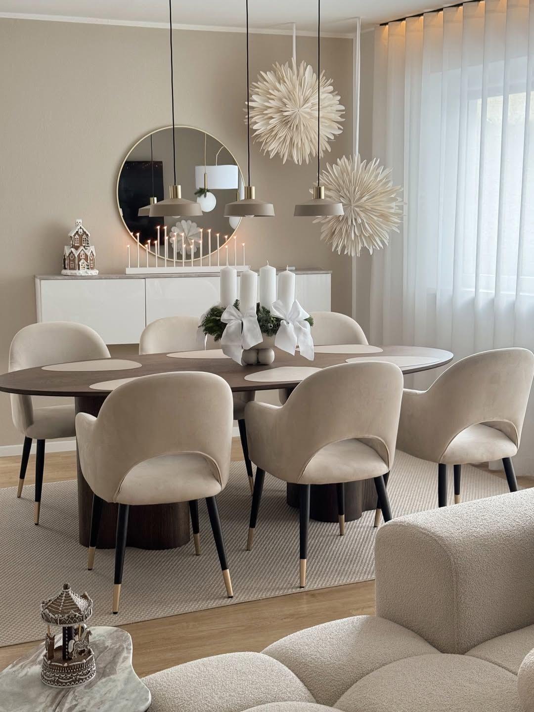 Dining. Table